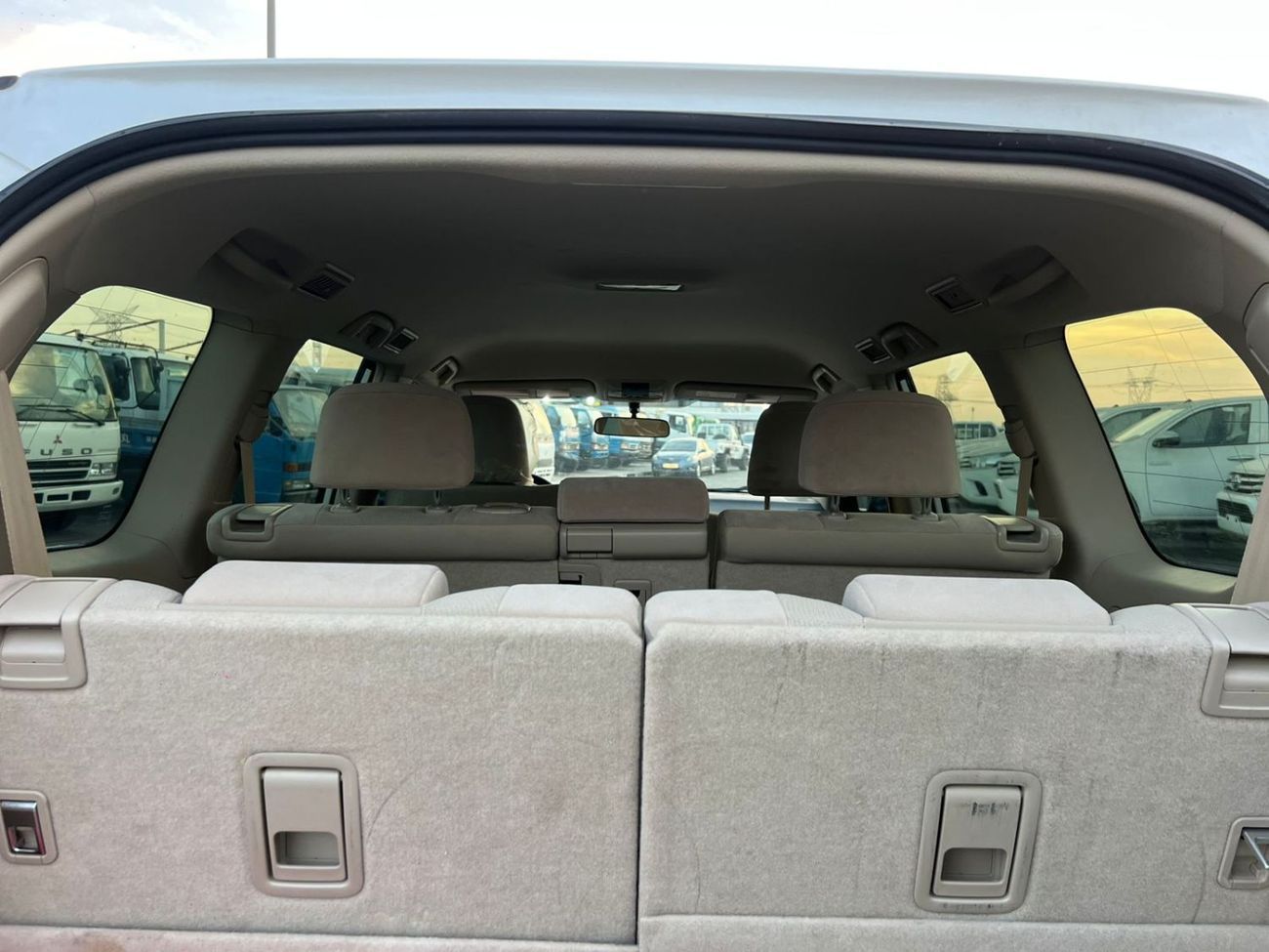 Toyota Prado 2023 Toyota Prado TX 2.7L V4-Petrol- AWD 4x4 - GCC -No Accident Free - 7 Seater - 3600