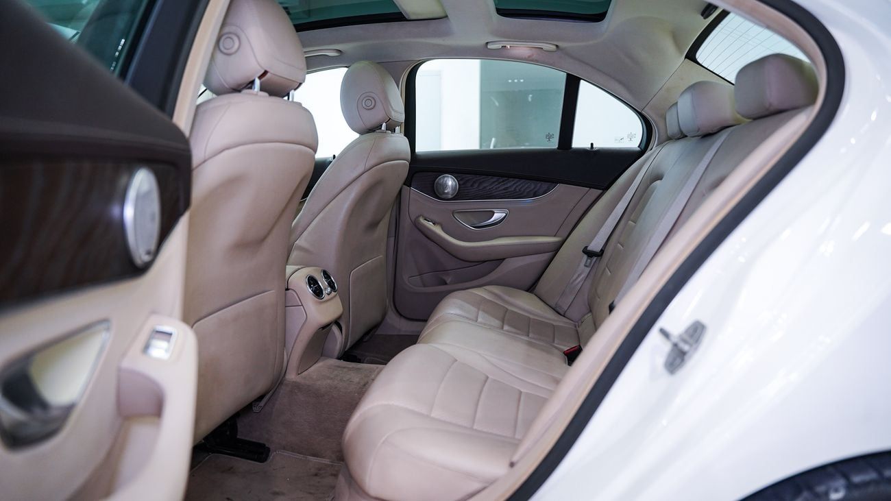 Mercedes Benz C200
