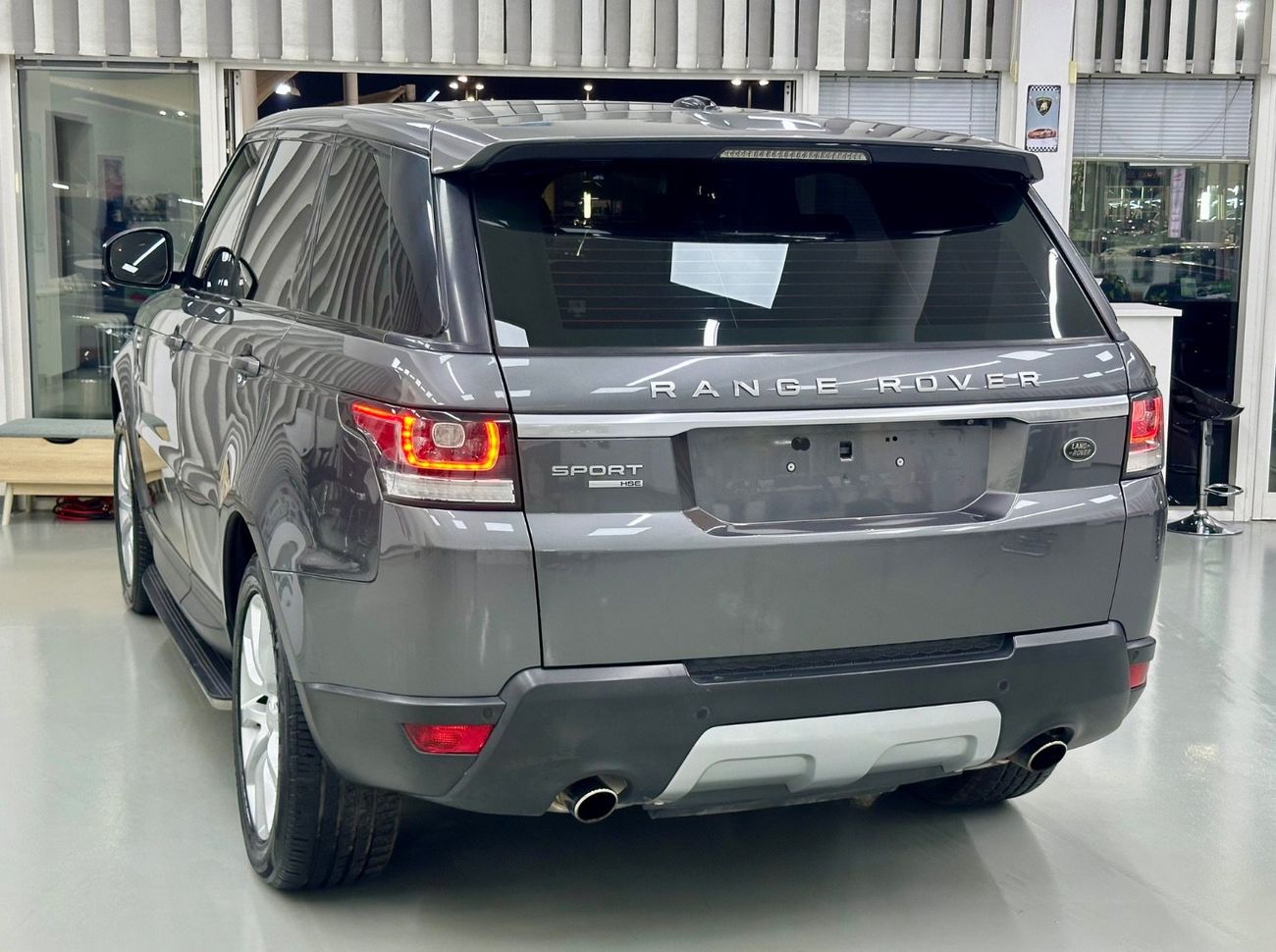 Land Rover Range Rover Sport HSE 3.0L (340 HP)