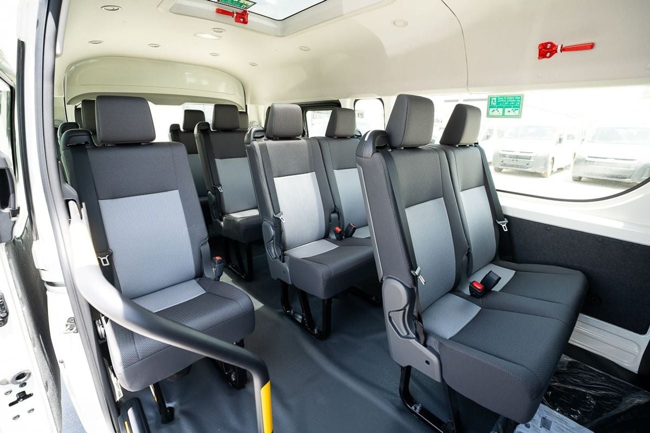 Toyota Hiace Passenger 3.5L Petrol Manual Transmission 2026