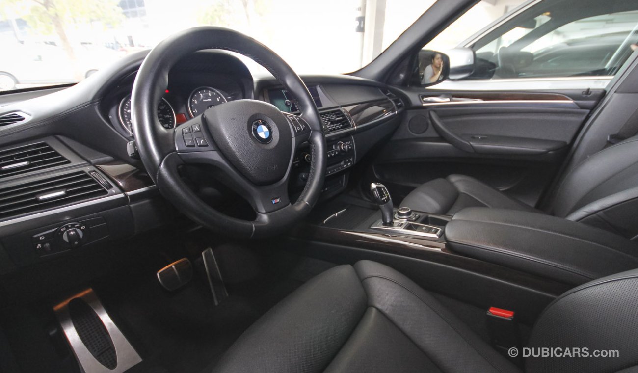 BMW X5M 4.4i