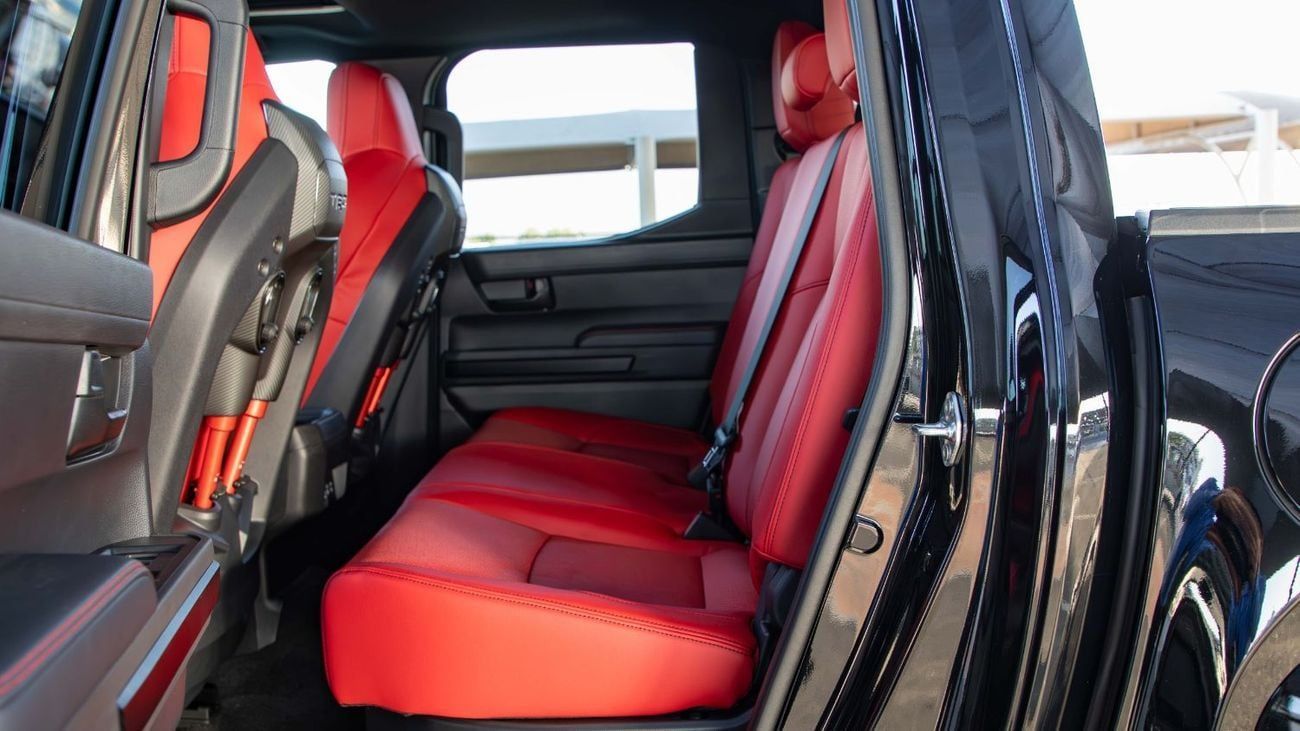 Toyota Tacoma 2.4L V4 TRD PRO I-FORCE MAX Hybrid 4WD/2025