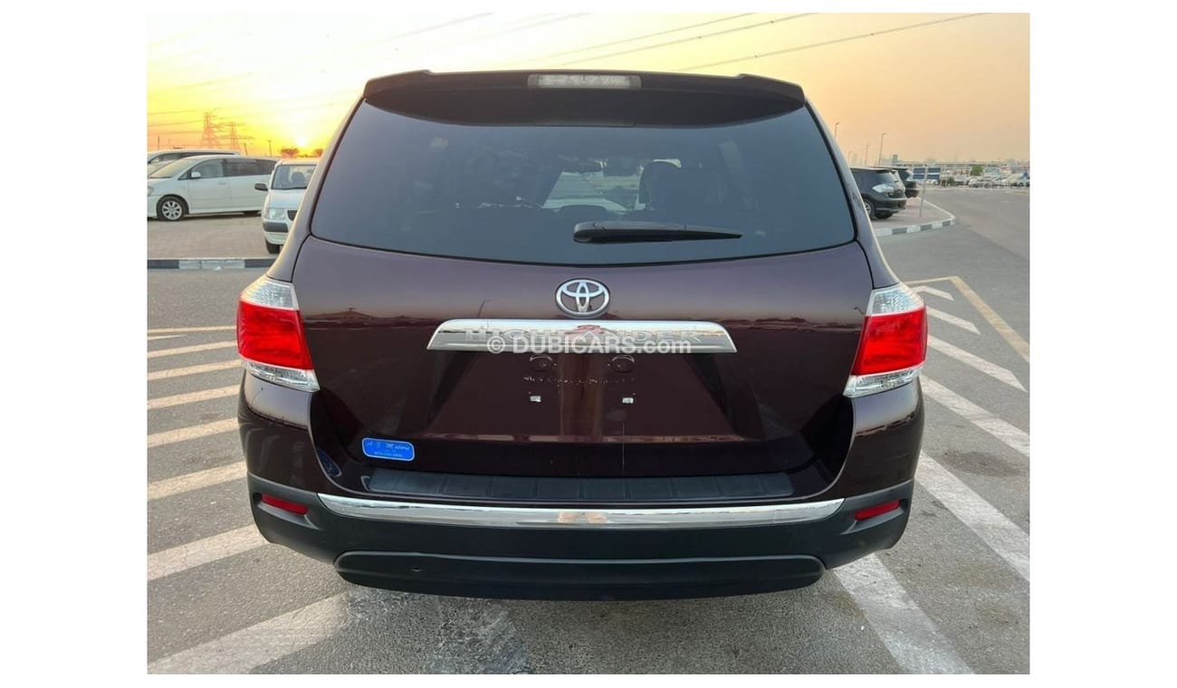 Toyota Highlander *Offer*2012 TOYOTA HIGHLANDER  3.5L V6 / EXPORT ONLY / فقط للتصدير