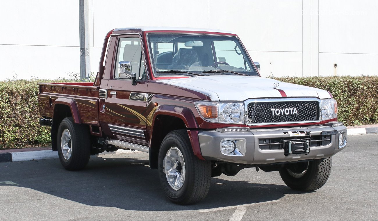 Toyota Land Cruiser Pick Up LX V6