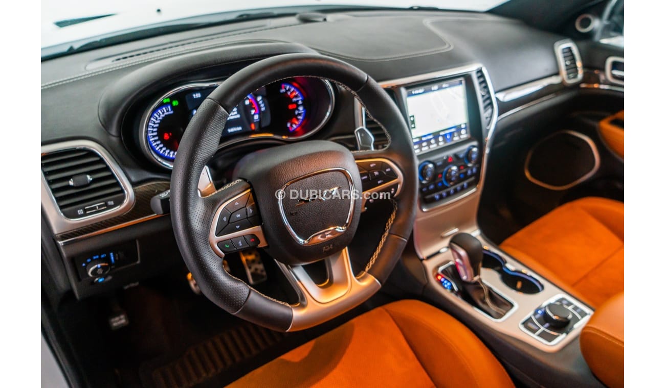 جيب جراند شيروكي SRT 2018 Jeep Grand Cherokee SRT / Full Jeep Service History & 5 Year Jeep Warranty