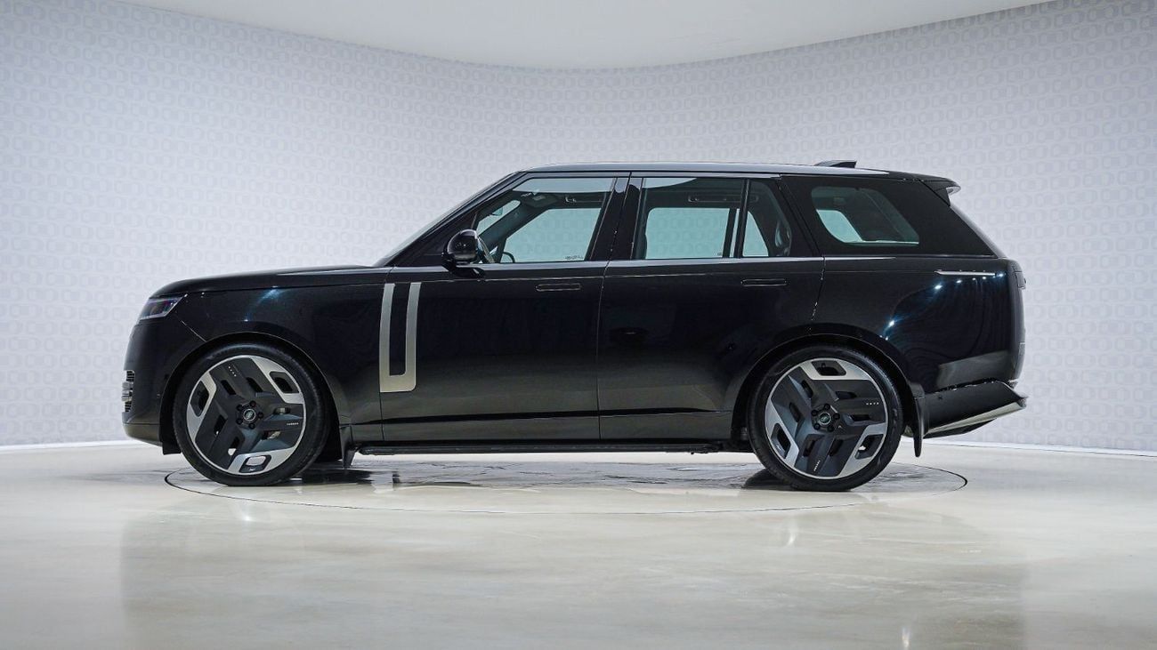 لاند روفر رينج روفر | AED 8,785 PM | Warranty Nov-2027 | GCC