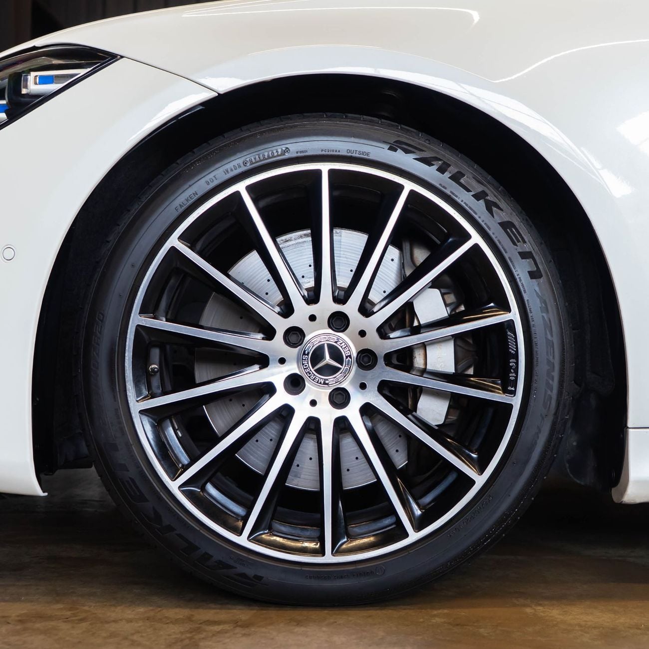 Mercedes-Benz S 450 4M 3.0L (367 HP) AED 3,928 P.M • 0% Downpayment • Mercedes-Benz S 450 AMG  • 1 Year Warranty