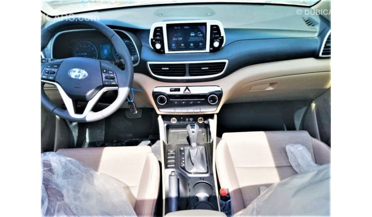 Hyundai Tucson 2.0 with sun roof