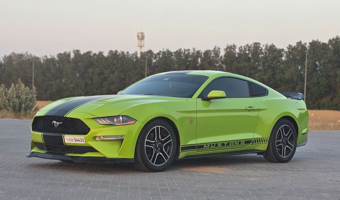 Ford Mustang STD