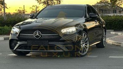 Mercedes-Benz E300 Premium 2.0L