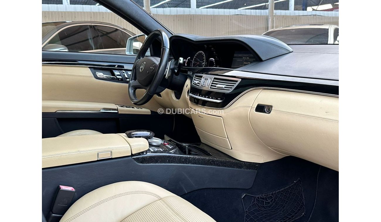 Mercedes-Benz S 63 AMG Mercedes S 63 AMG   Model: 2010 Walked: 87,000 Price: 50,000 dirhams Gulf specifications, full optio