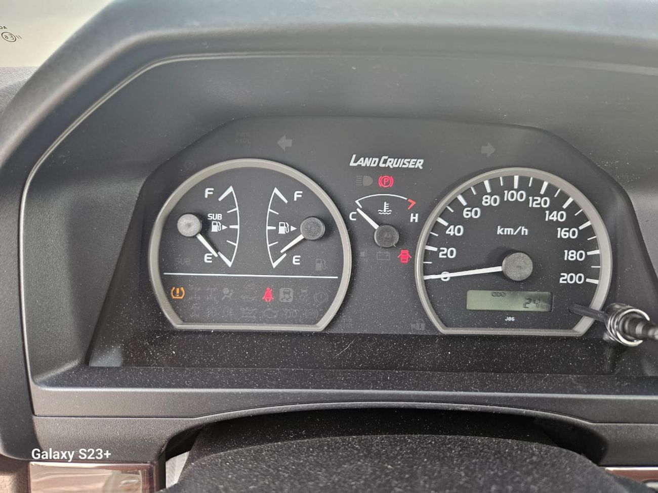 تويوتا لاند كروزر 70 2025 TOYOTA LC78 2.8L DIESEL MANUAL GCC SPEC