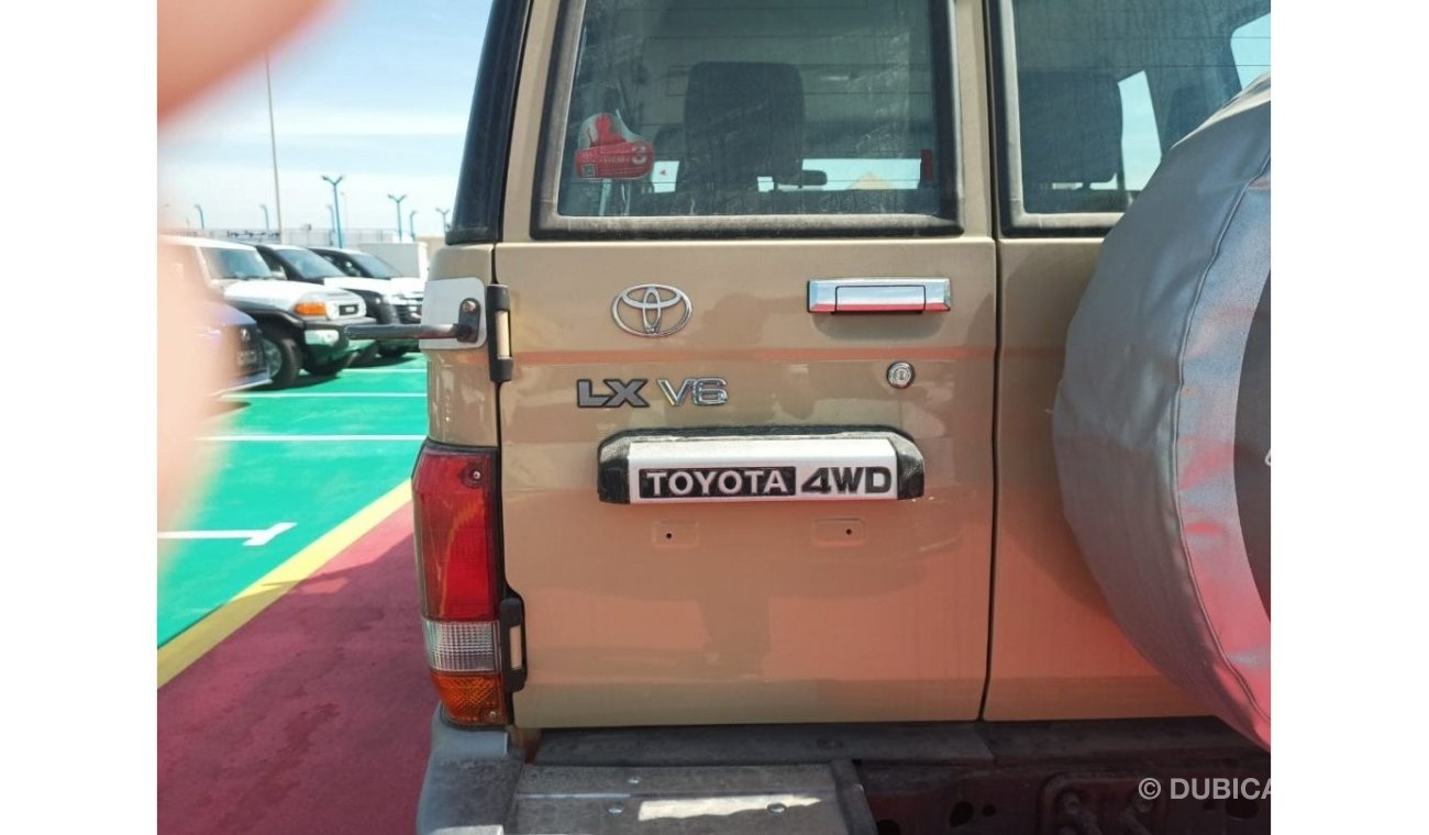 Toyota Land Cruiser Hard Top