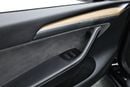 Tesla Model Y LONG RANGE Tesla Model Y GCC Specs in Pristine Condition 2024