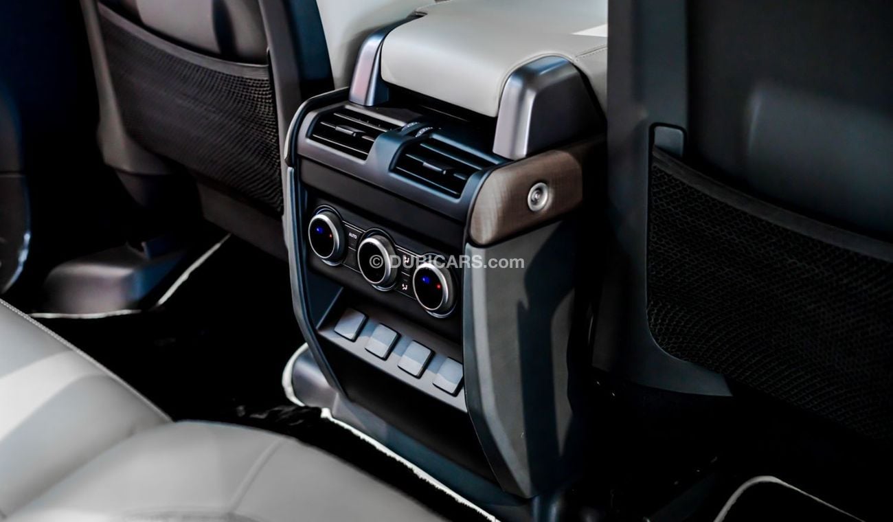 لاند روفر ديفندر 2023 Land Rover Defender 110 P400 S, 2028 Land Rover Warranty + Service Contract, Low Kms, GCC