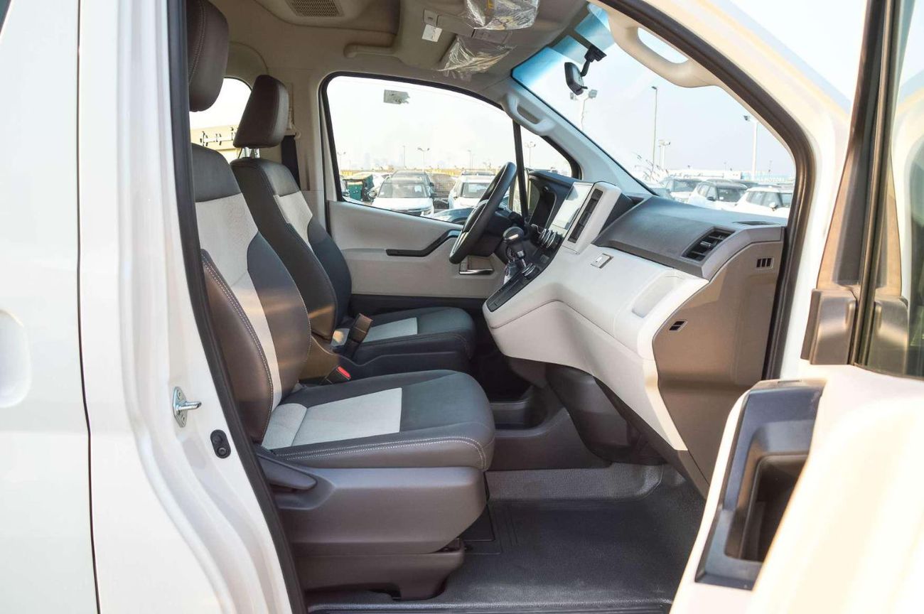 Toyota Hiace TOYOTA HIACE GL 3.5L PETROL AT MINIVAN 2026