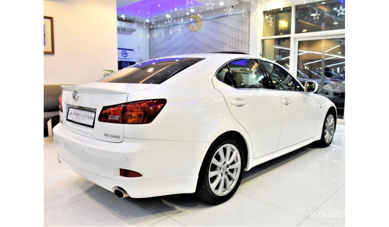 Lexus IS300 ( ONLY 87000 KM & With SERVICE HISTORY ) Amazing Lexus IS 300 2008 Model!! in White Color! GCC Specs