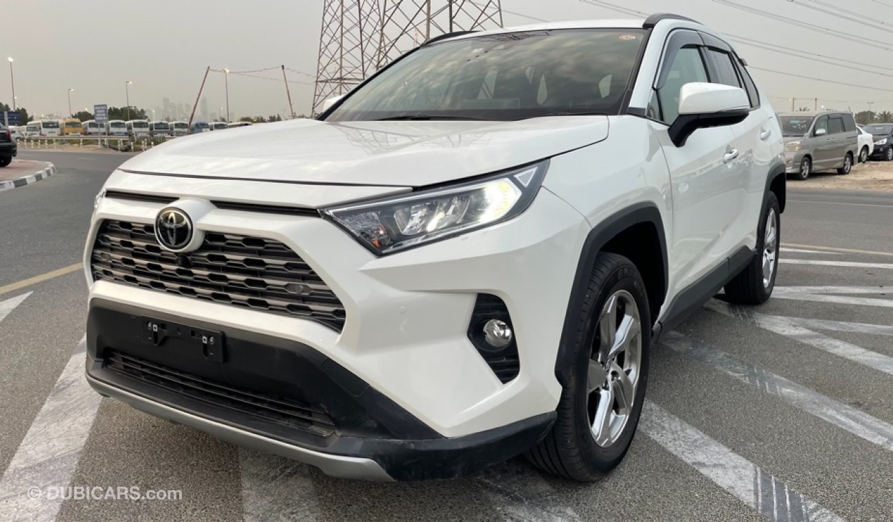 تويوتا راف ٤ TOYOTA RAV4 2021