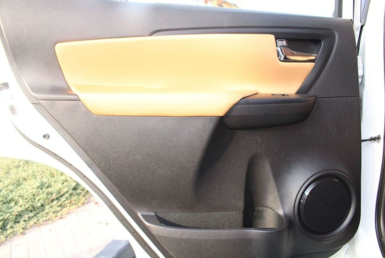 Toyota Fortuner TOYOTA FORTUNER 2.7L PETROL GRADE E GRADE AUTO