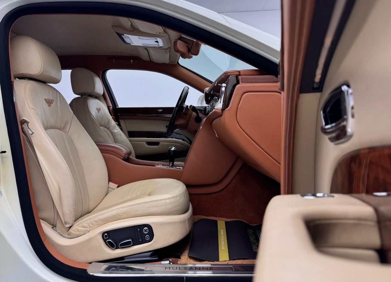 بنتلي مولسان Bentley Mulsanne, Full Service History, Excellent Condition, GCC