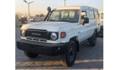 Toyota Land Cruiser Hard Top TOYOTA LAND CRUISER 78 HARDTOP V6 4.0L 4WD 9-SEATER AUTOMATIC 2024 MODEL