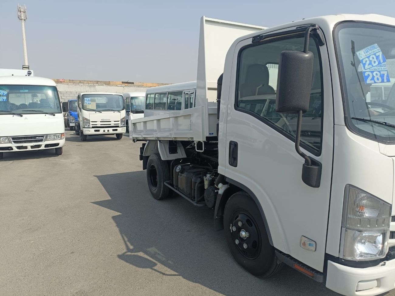 إيسوزو NMR ISUZU NMR DUMP TRUCK, 4570 CC 4-CYLINDER DIESEL ENGINE, MODEL 2025, GVW 4800KG