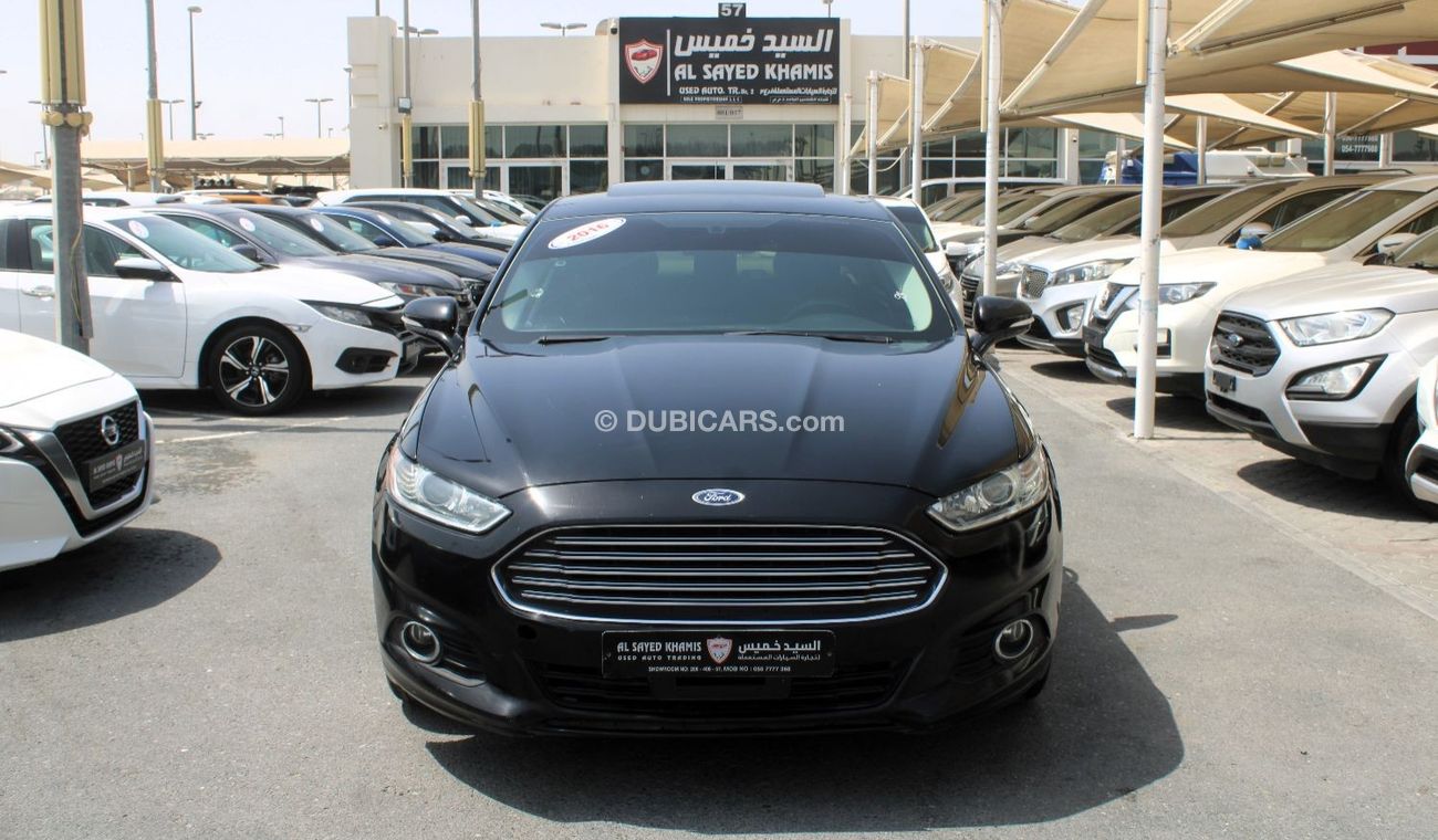 Ford Fusion SEL ACCIDENTS FREE- ORIGINAL PAINT - GCC - SUNROOF - CAR IS IN PERFECT CONDITION INSIDE OUT - GCC