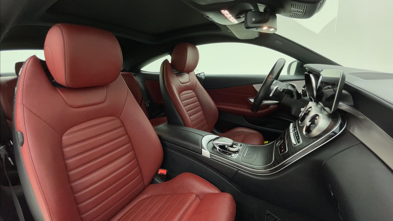 Mercedes-Benz C 200 COUPE AMG 2 | Zero Down Payment | Free Home Test Drive