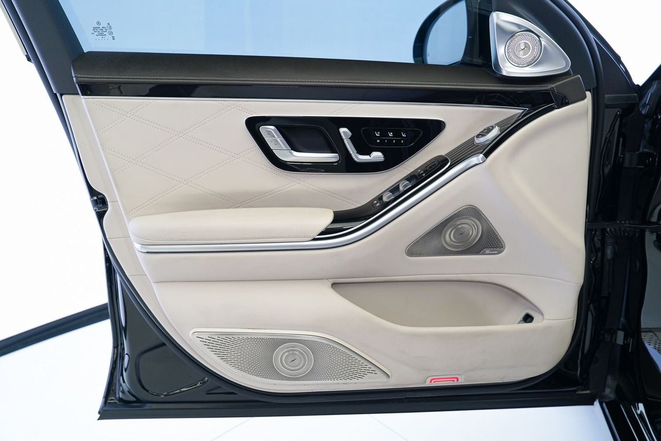 مرسيدس مايباخ S680 مايباخ