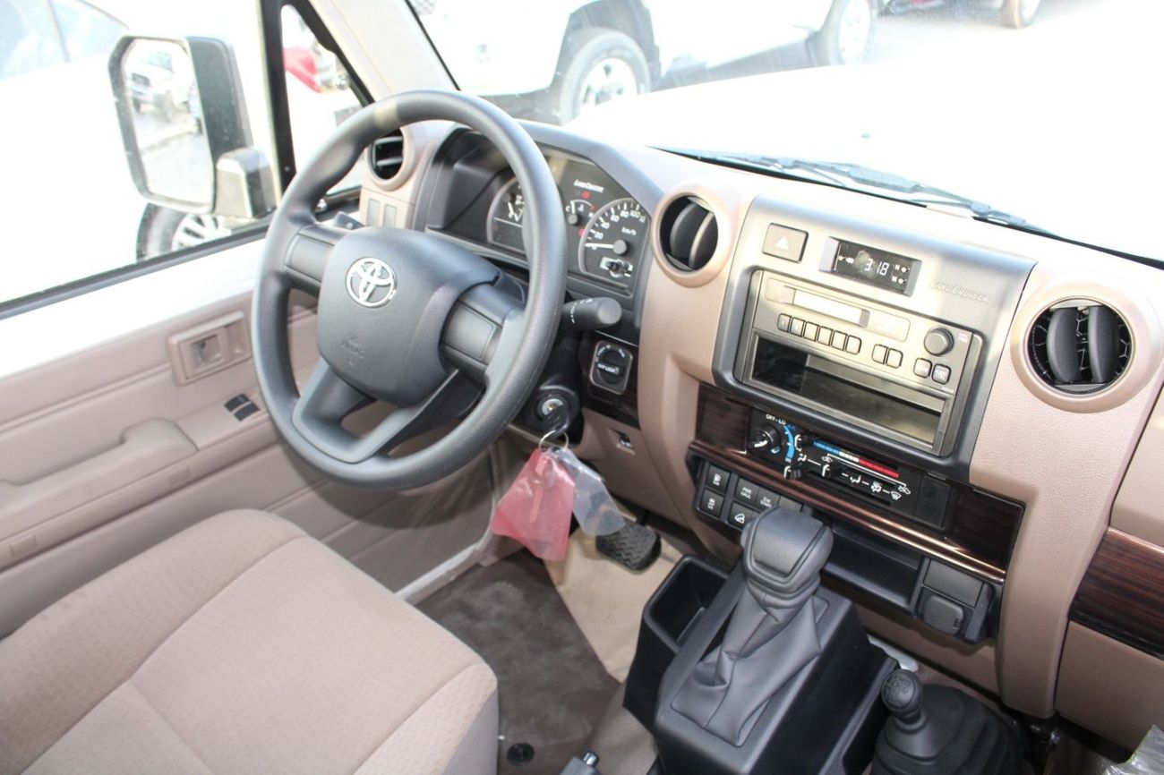 Toyota Land Cruiser Pick Up TOYOTA LANDCRUISER 79 2.8L DIESEL SINGLE CAB 4WD DL-E - AUTO