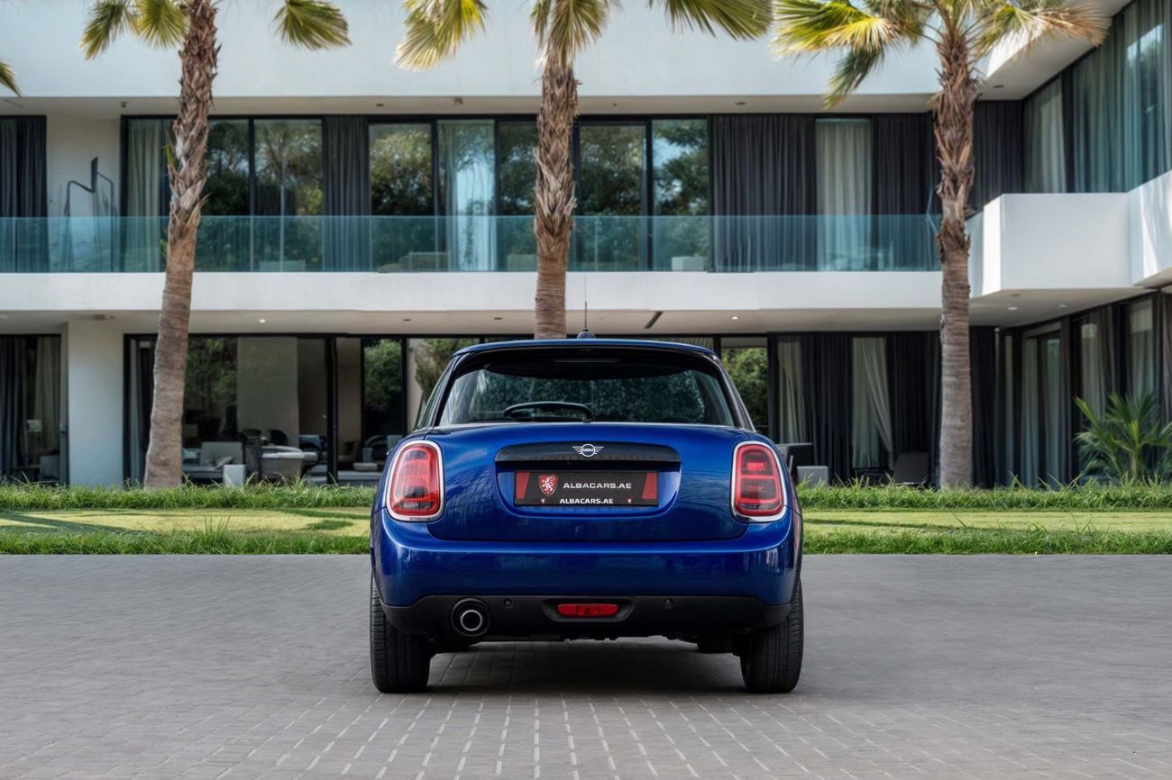 Mini Cooper 1,371 P.M  | 0% Downpayment | Mini Cooper 4 Door | Low Kms!