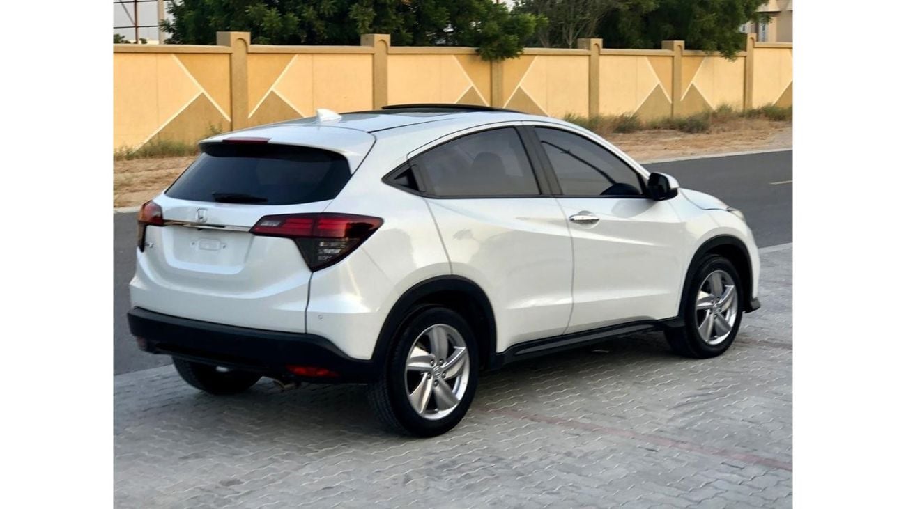 Honda HRV HONDA,HR-V 2020 FULL OPTIONS GCC,panoramic