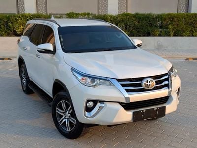 Toyota Fortuner EXR 2017 GCC Specs Interior and Exterior Excellent Condition V4 2.7L