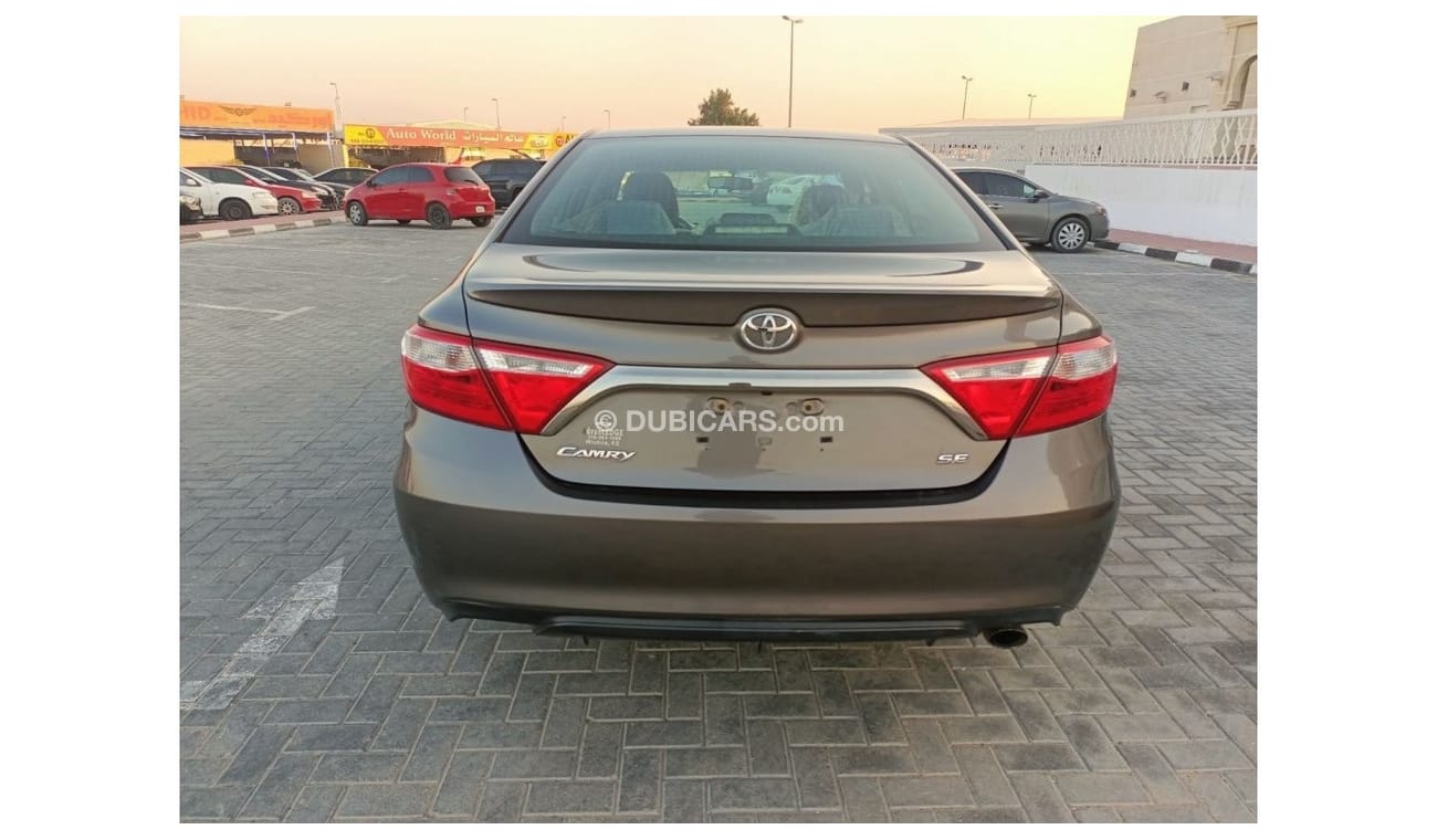Used Toyota Camry 2016 model USA full automatic SE class option full