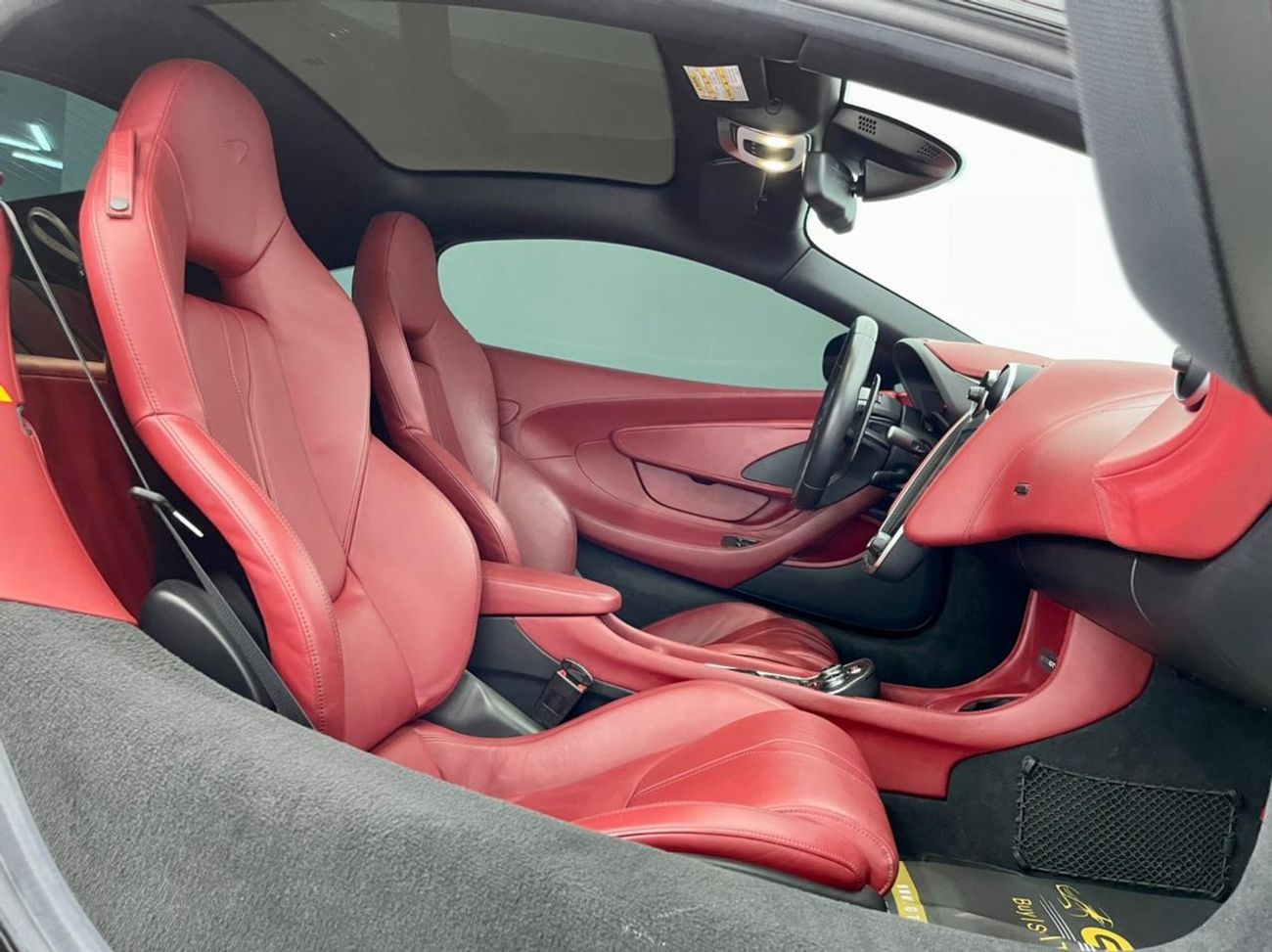 McLaren 570GT 2017 McLaren 570GT, Warranty, Full Service History, Low KMs, GCC