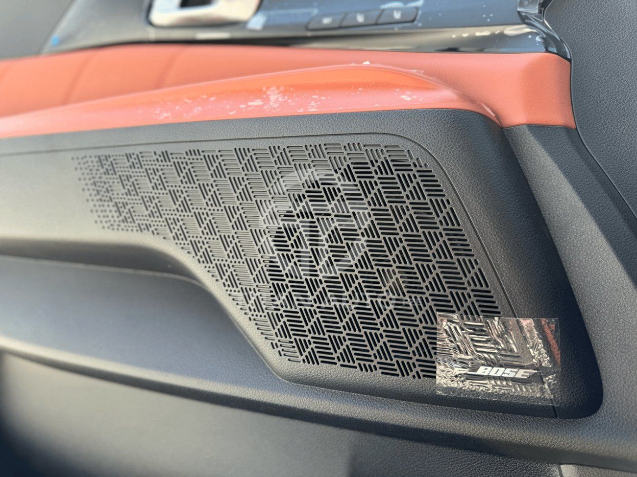 Kia Carnival KIA CARNIVAL 1.6L  HYBRID 2025 MODEL