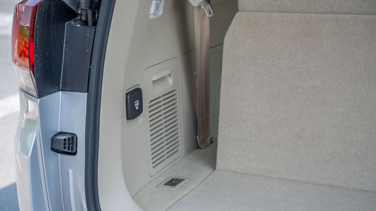 Toyota Land Cruiser TOYOTA LANDCRUISER 4.0 GXR MID -2025YM