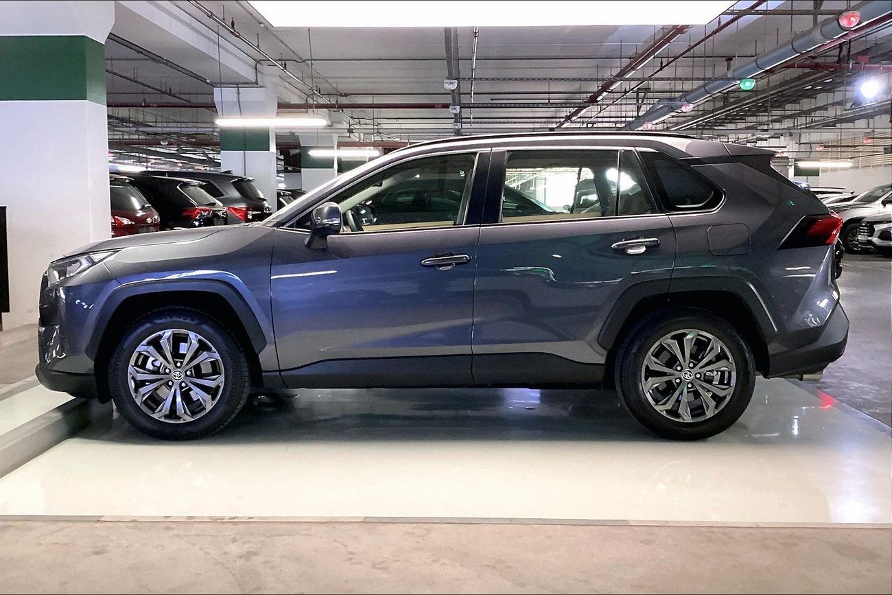 تويوتا راف ٤ VX | شامل الضمان | 0 ﺪﻔﻋﺓ ﺃﻮﻟﻯ