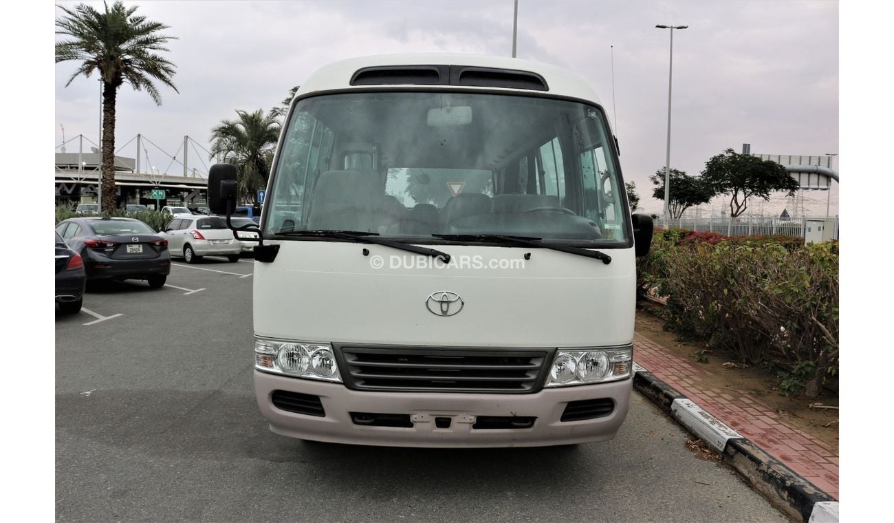 Toyota Coaster TOYOTA COASTER DIESEL 2009 GULF 30 SEATS
