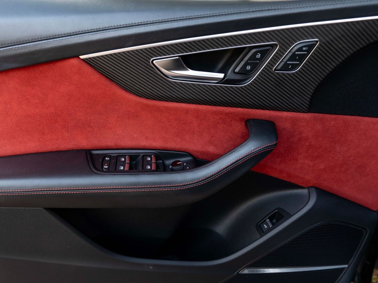 أودي RSQ8 TFSI quattro 4.0L