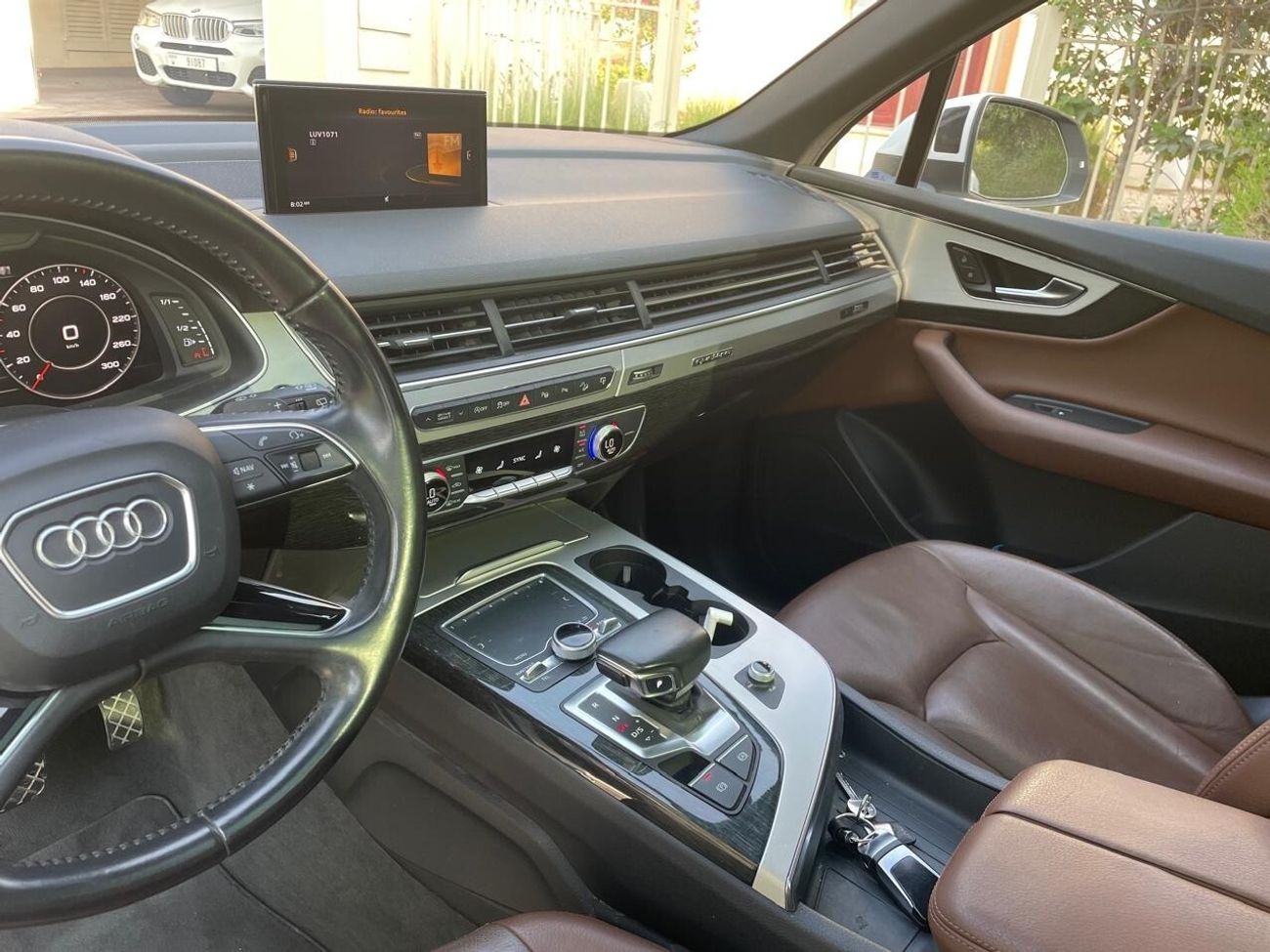 أودي Q7 45 TFSI Quattro - Service Contract & New Tyres