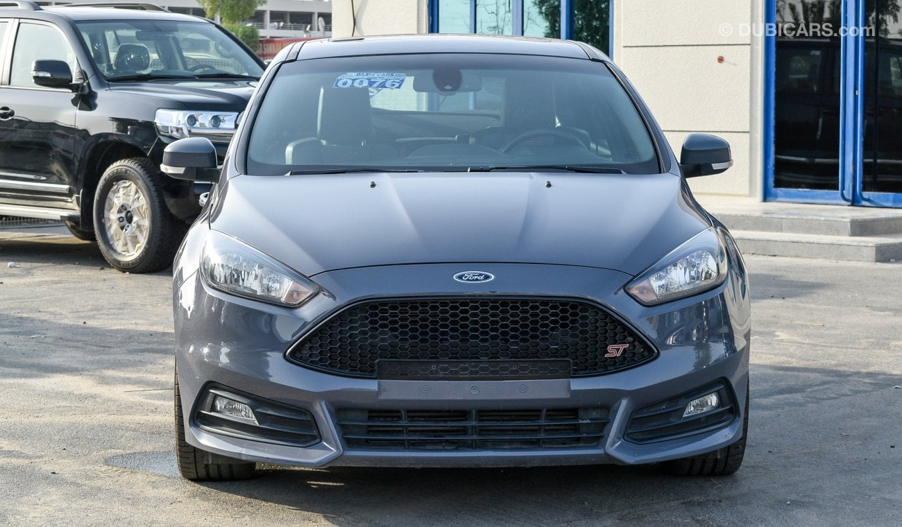 Ford Focus ST GCC