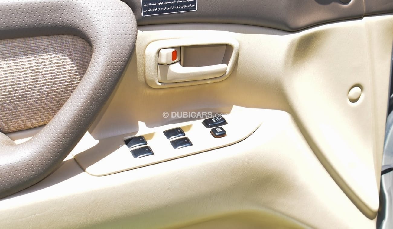 Toyota Land Cruiser GXR V6