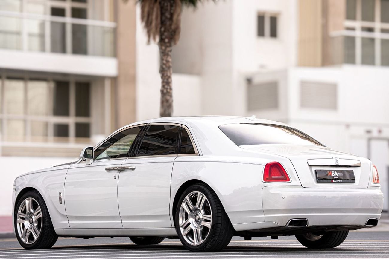 Rolls-Royce Ghost Std 6.6L Service history at RR