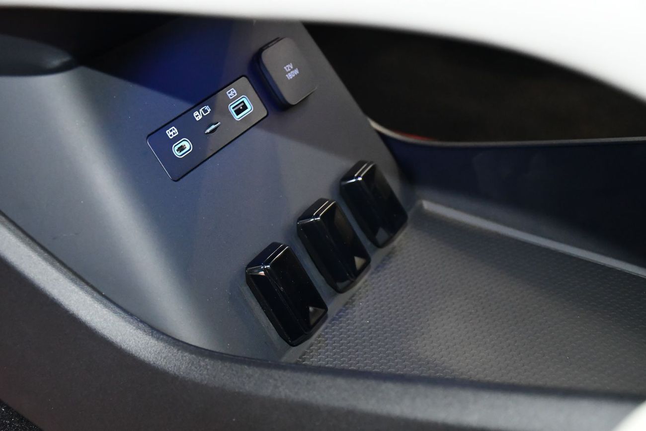 بي واي دي تانغ ل 600KM Four-wheel Drive LiDAR Flagship Model