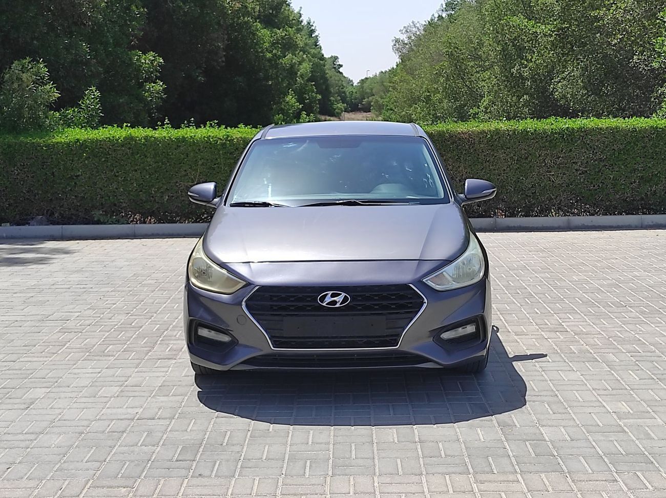 Hyundai Accent GL 1.6L (138 HP) Sedan Hyundai Accent 2019 Gcc V4 1.6 full automatic