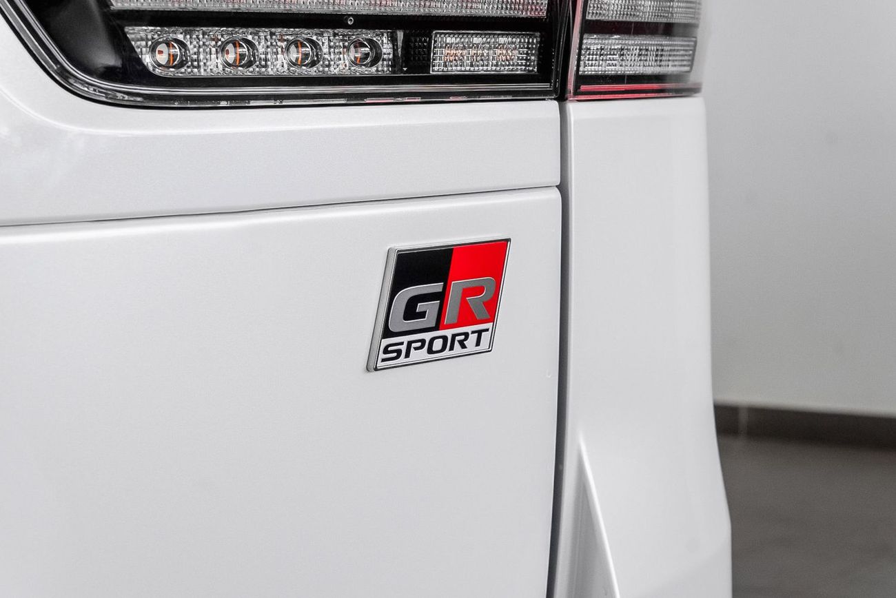Toyota Land Cruiser GR-Sport 3.5L
