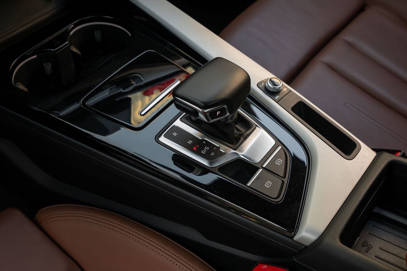 أودي A4 A4 S-line | 2,429 P.M | 0% Downpayment | Audi Warranty!