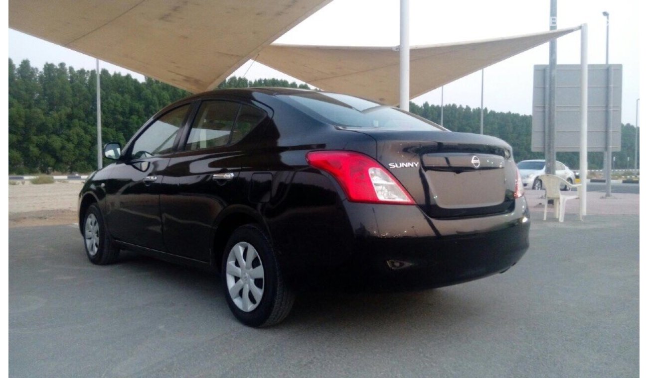 Nissan Sunny 2014