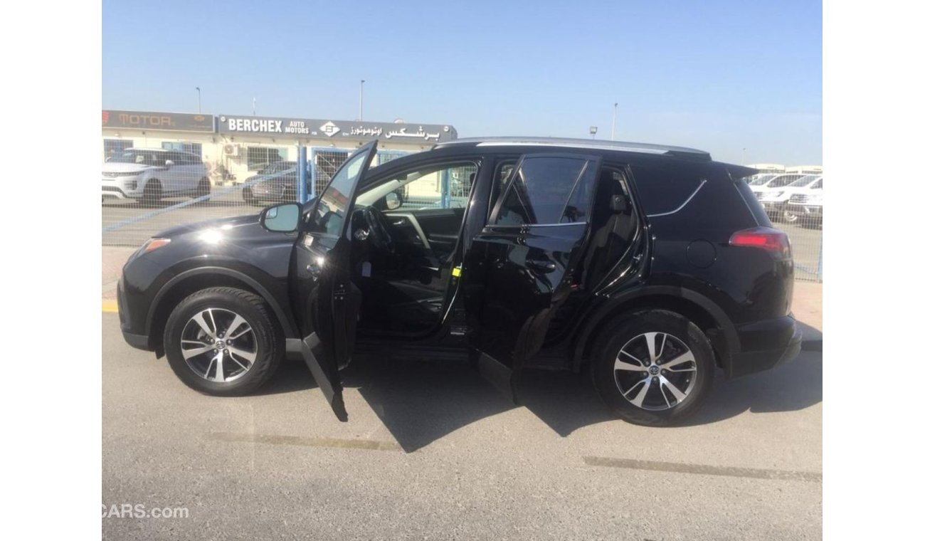 تويوتا راف ٤ TOYOTA RAV4 FULL OPTION